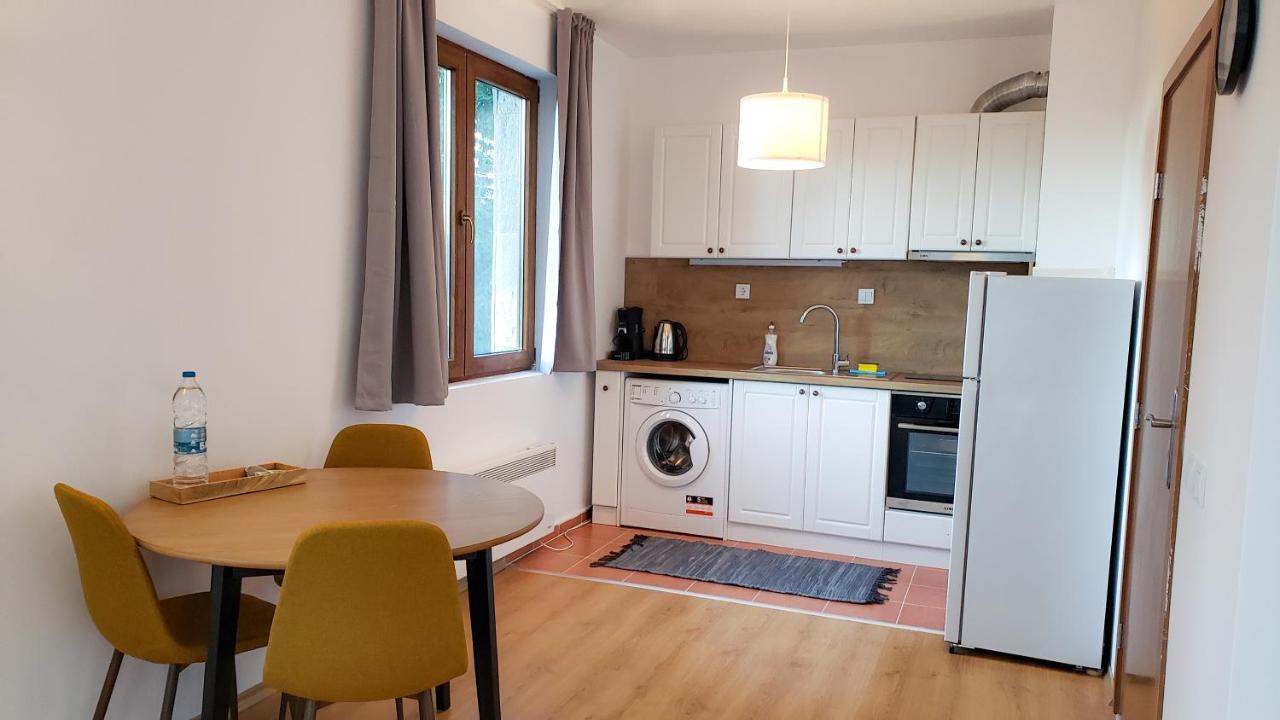 Semiramida Gardens Apartments 波罗维茨 外观 照片