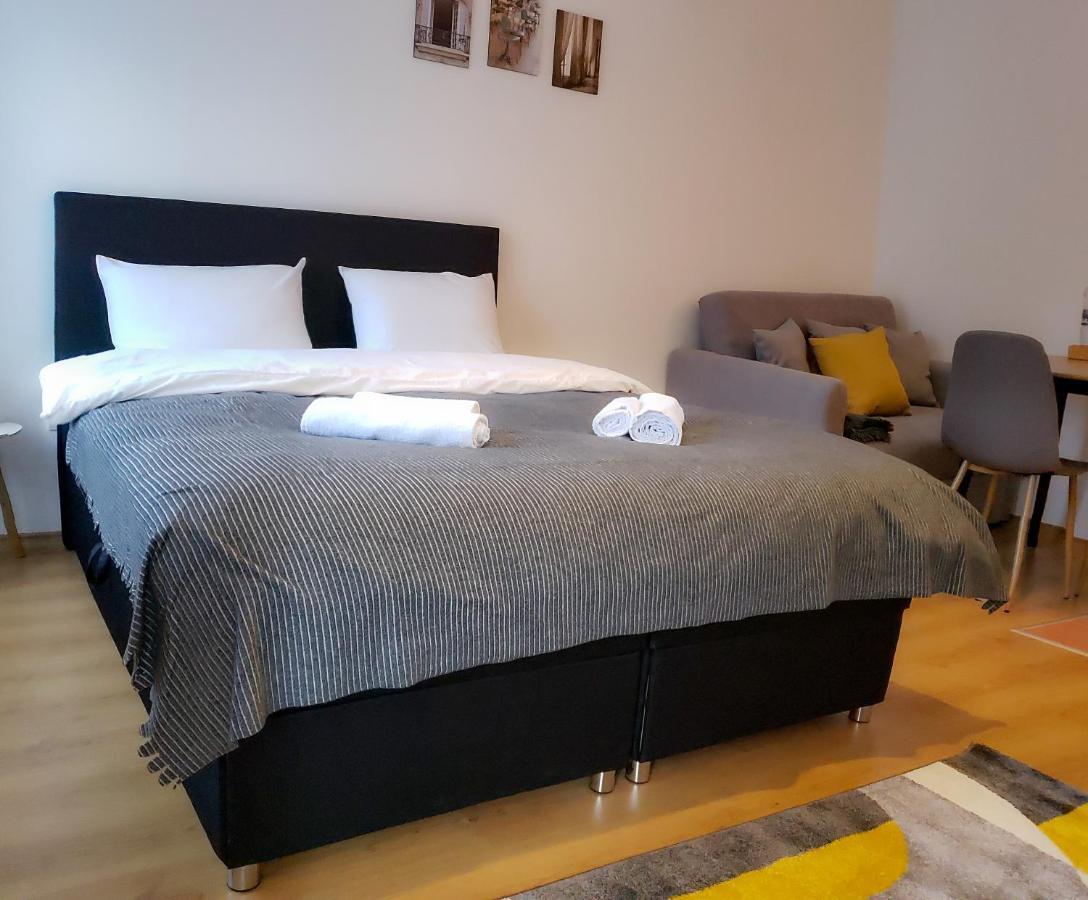Semiramida Gardens Apartments 波罗维茨 外观 照片